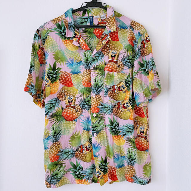 H&M(エイチアンドエム)のスポンジボブ♡アロハシャツ メンズのトップス(シャツ)の商品写真