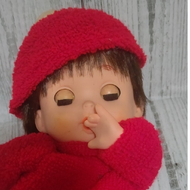 指しゃぶり人形  スリーピンググアイ  昭和レトロ    ハンドメイドのぬいぐるみ/人形(人形)の商品写真