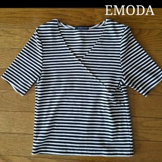 エモダ(EMODA)のEMODA☆新品未使用Tシャツカットソー(カットソー(半袖/袖なし))