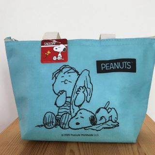 ピーナッツ(PEANUTS)の専用商品　　新品　保温・保冷　ランチバッグ　スヌーピー　ブルー(弁当用品)