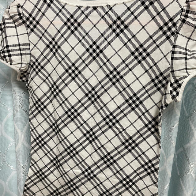 BURBERRY BLUE LABEL(バーバリーブルーレーベル)のバーバリー　Ｔシャツ レディースのトップス(Tシャツ(半袖/袖なし))の商品写真