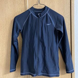 ナイキ(NIKE)のラッシュガード　黒　NIKE ナイキ　140(その他)