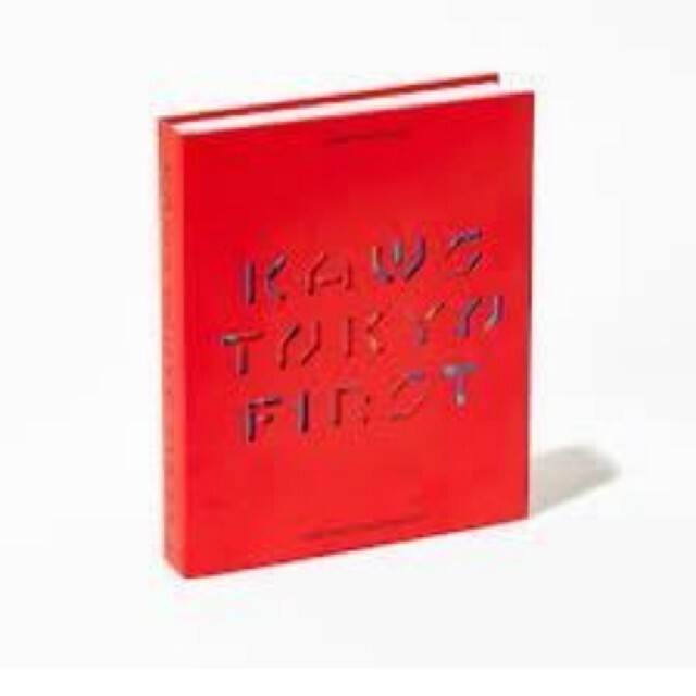 KAWS TOKYO FIRST限定 図録 作品集 カウズ カタログ