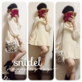 スナイデル(SNIDEL)のhart様専用snidel透かし袖オフタートルニットワンピース♡人気デザイン(ミニワンピース)