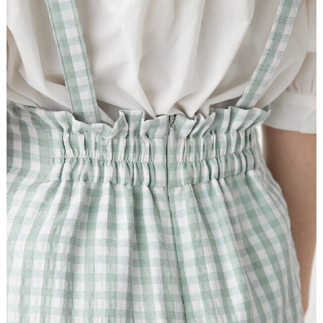 OLIVEdesOLIVE(オリーブデオリーブ)のサス付ナロースカート　ギンガムチェック レディースのスカート(ロングスカート)の商品写真
