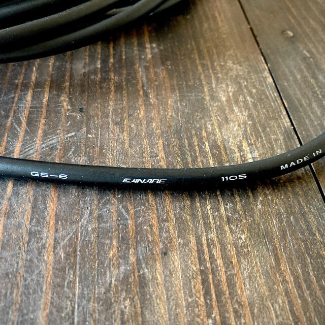 CANARE PROFESSIONAL CABLE 5m クロ  楽器のギター(シールド/ケーブル)の商品写真