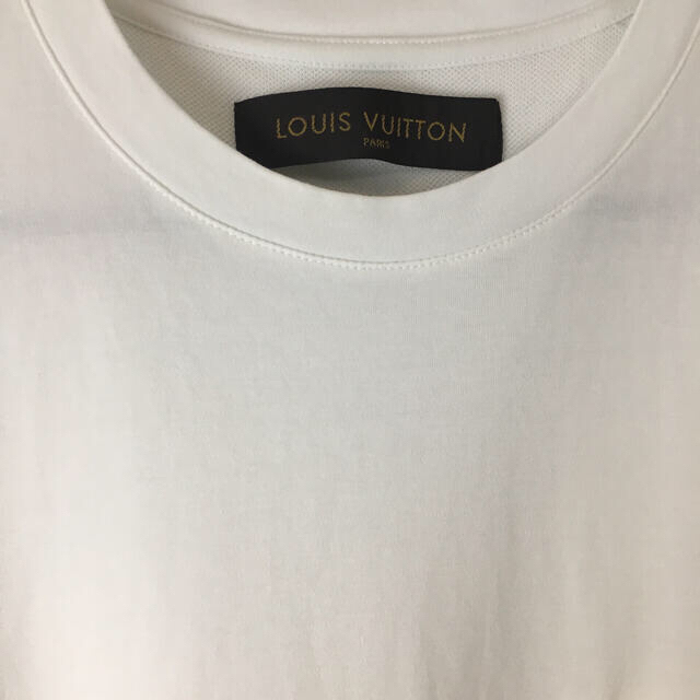 LOUIS VUITTON(ルイヴィトン)の★美品★ LOUIS VUITTONルイヴィトン　Tシャツ胸ポケット付き　ダミエ メンズのトップス(Tシャツ/カットソー(半袖/袖なし))の商品写真