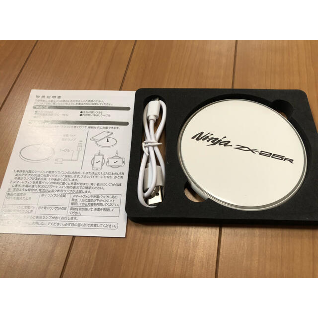 カワサキ - カワサキ Ninja ZX-25R ワイヤレス充電器 新品の通販 by 