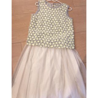 ジルスチュアート(JILLSTUART)のジルスチュアート　トップス　ノースリーブ　花(カットソー(半袖/袖なし))