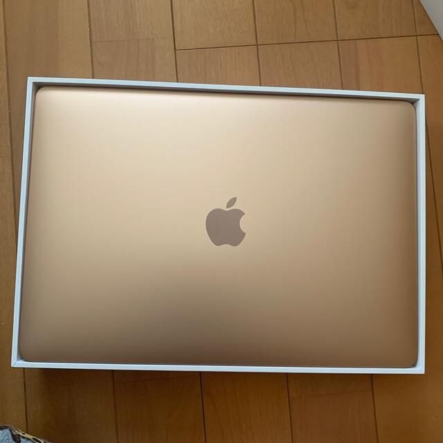 豪華で新しい MacBook - (Apple) Mac Air Retinaディスプレイ 13インチ