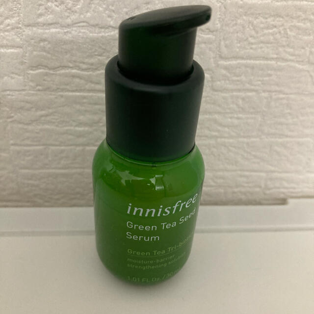 Innisfree(イニスフリー)のイニスフリー　グリーンティーセラム コスメ/美容のスキンケア/基礎化粧品(ブースター/導入液)の商品写真