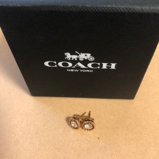 コーチ(COACH)のcoach ピンクゴールド　ピアス(ピアス)