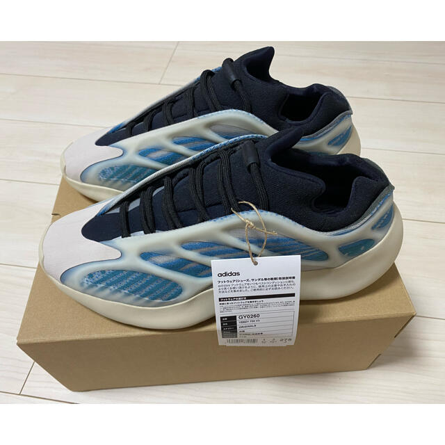 adidas(アディダス)のadidas YeezyBoost700 V3 KYANITE 27.5 新品 メンズの靴/シューズ(スニーカー)の商品写真