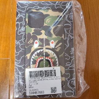 アベイシングエイプ(A BATHING APE)のA BATHING APE　スマホケース　シャーク(iPhoneケース)