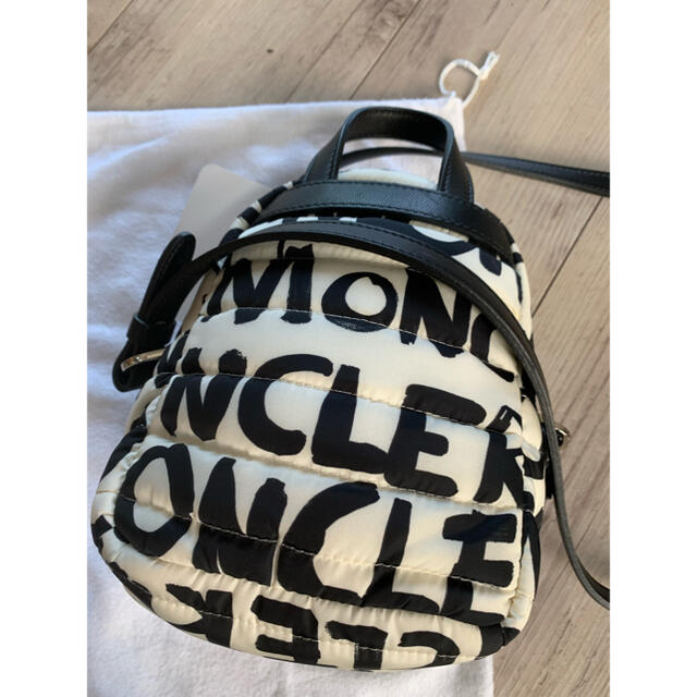 MONCLER(モンクレール)のMoncler Kilia クロスボディーバッグ レディースのバッグ(ショルダーバッグ)の商品写真