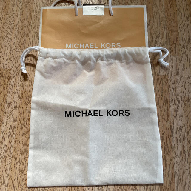 Michael Kors(マイケルコース)のマイケルコース　紙袋　保存袋巾着　セット　 レディースのバッグ(ショップ袋)の商品写真