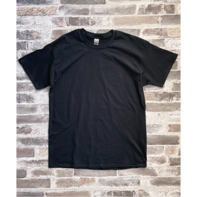 GILDAN(ギルタン)の新品 ギルダン 無地半袖Tシャツ 重ね着 インナー レイヤード 黒 ブラック メンズのトップス(Tシャツ/カットソー(半袖/袖なし))の商品写真