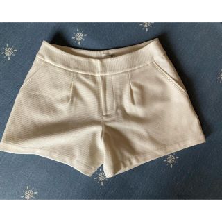 ヒアーズ(HERE'S)の☆ HERE'S レディース　ショートパンツ　白　ホワイト ☆(ショートパンツ)