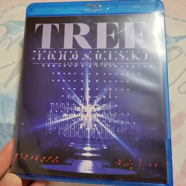 東方神起(トウホウシンキ)の東方神起　TREE Blu-ray エンタメ/ホビーのDVD/ブルーレイ(アイドル)の商品写真