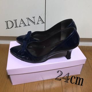 ダイアナ(DIANA)の最終値下げ！DIANA WELLFIT クロコカタオシA ネイビー 24㎝(ハイヒール/パンプス)