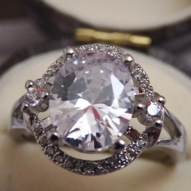 【CR262】czダイヤモンドアンティーク調シルバーリング指輪 レディースのアクセサリー(リング(指輪))の商品写真