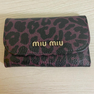 ミュウミュウ(miumiu)のmiumiu キーケース(キーケース)