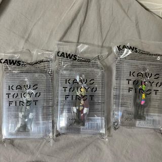 メディコムトイ(MEDICOM TOY)のKAWS COMPANION KEYHOLDER(フィギュア)