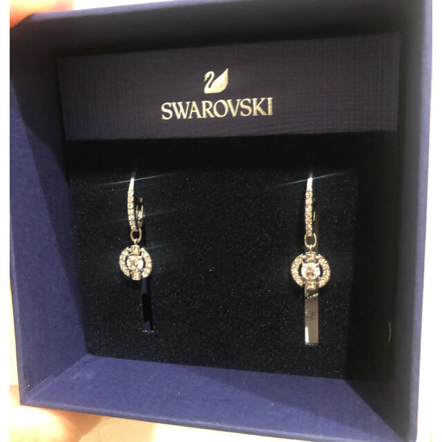 SWAROVSKI(スワロフスキー)の2児ママ専用　スワロフスキー　ピアス レディースのアクセサリー(ピアス)の商品写真