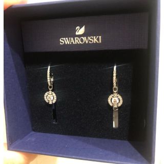 スワロフスキー(SWAROVSKI)の2児ママ専用　スワロフスキー　ピアス(ピアス)