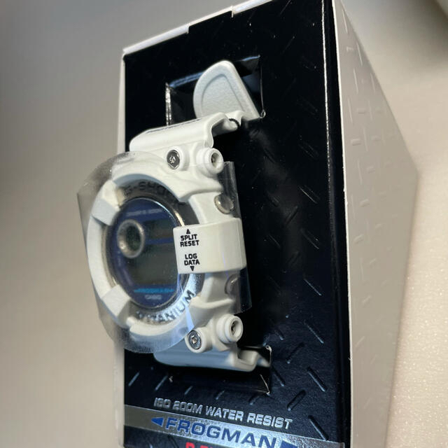 G-SHOCK(ジーショック)の希少品 G-shock フロッグマン メンインホワイトグレー メンズの時計(腕時計(デジタル))の商品写真