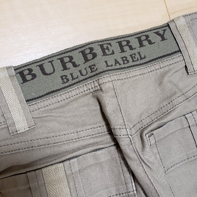 BURBERRY(バーバリー)のBURBERRY　パンツ レディースのパンツ(カジュアルパンツ)の商品写真