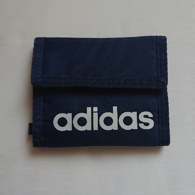 adidas(アディダス)のadidas 財布 こども用 キッズ/ベビー/マタニティのこども用ファッション小物(財布)の商品写真