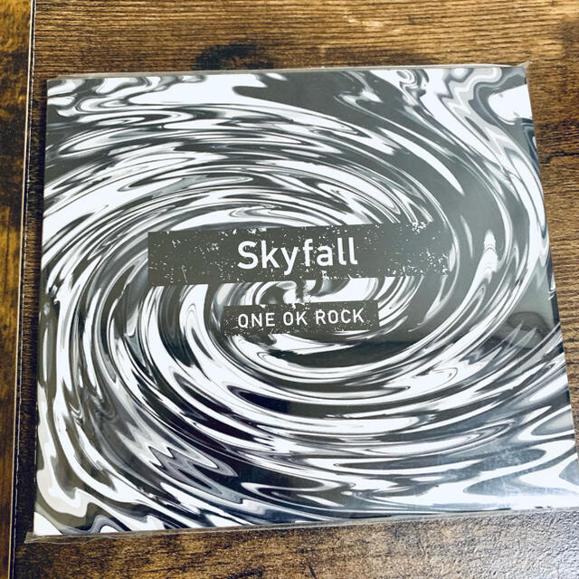 ONE OK ROCK Skyfall(会場限定盤)