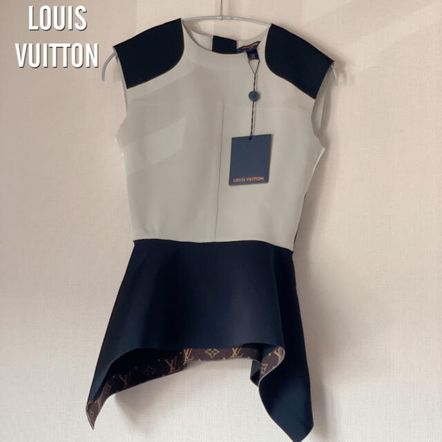 Louis Vuitton  ペプラムトップス