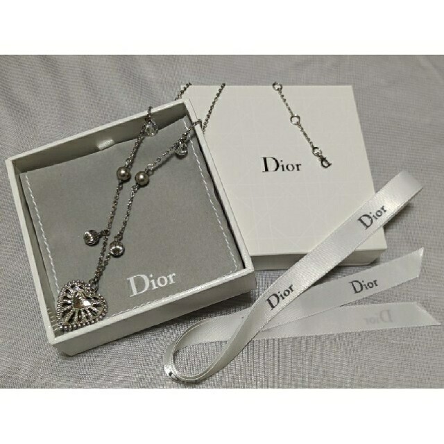 【美品】 Dior　透かし彫りハートネックレス　ディオール