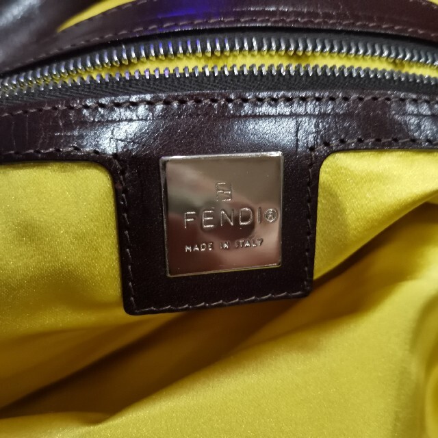 FENDI(フェンディ)のFENDI　フェンディ　ストロートートバッグ レディースのバッグ(トートバッグ)の商品写真