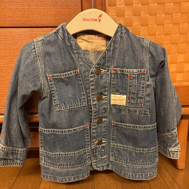 DENIM DUNGAREE(デニムダンガリー)のデニムダンガリー　ノーカラージャケット　ジージャン キッズ/ベビー/マタニティのキッズ服男の子用(90cm~)(ジャケット/上着)の商品写真