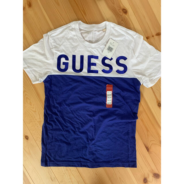 GUESS(ゲス)のGUESS tｼｬﾂ メンズ　新品未使用　トップス メンズのトップス(Tシャツ/カットソー(半袖/袖なし))の商品写真