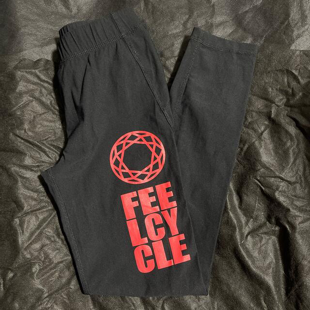 feelcycle レギンス　レッド
