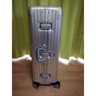 レア︎ リモワ RIMOWA TOPAS 932.77 スーツケース 104L