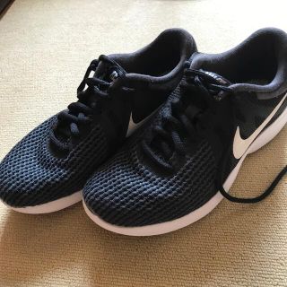 ナイキ(NIKE)のNIKE スニーカー　22.5センチ(スニーカー)