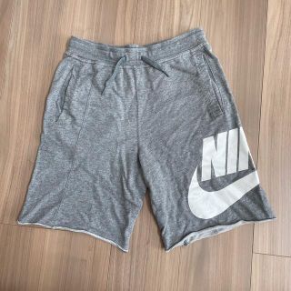 ナイキ(NIKE)のNIKE ハーフパンツ (パンツ/スパッツ)