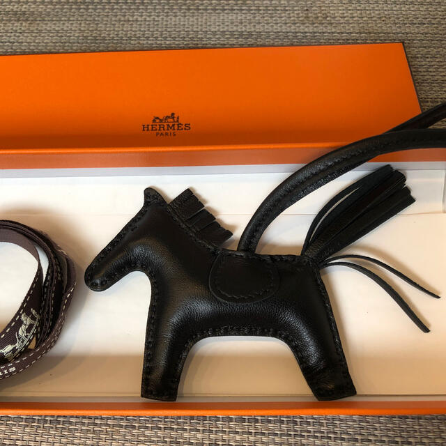 エルメス　チャーム　HERMES ロデオ　pm ソーブラック　激レア　新品　黒