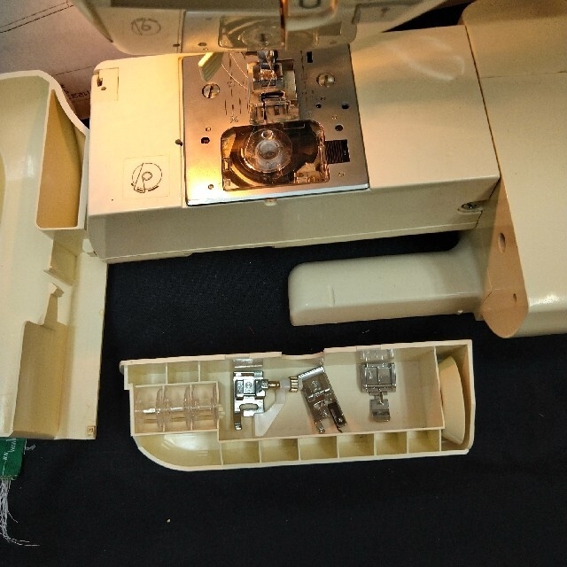 JUKI電子ミシン HZL-34