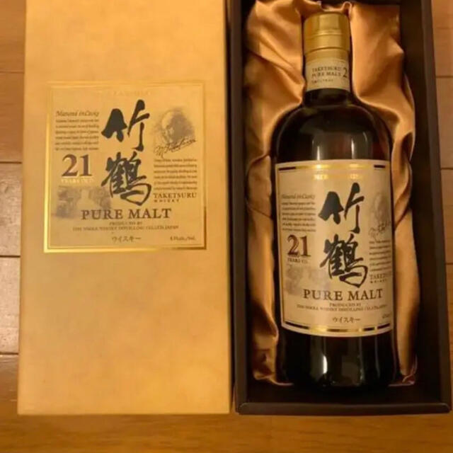 希少品❗ ニッカ 竹鶴21年 700ml 化粧箱付酒