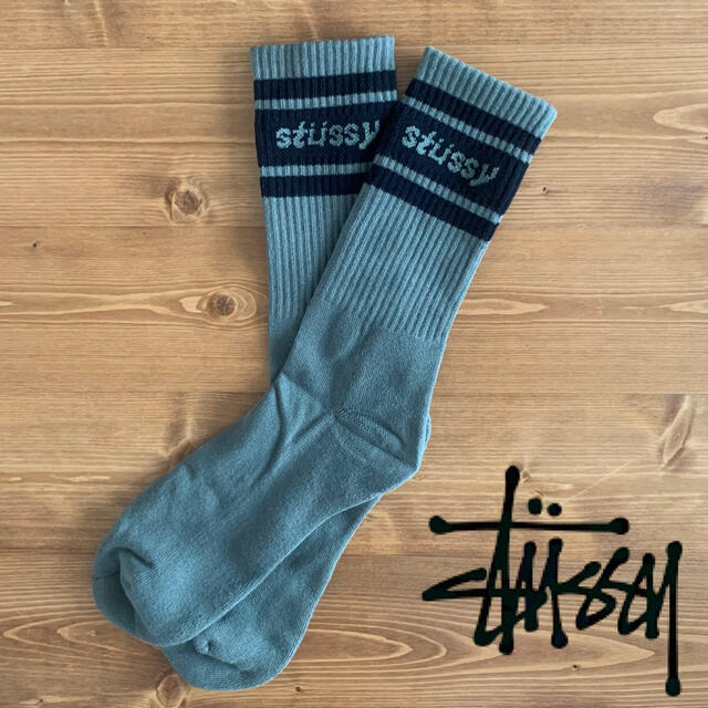 STUSSY(ステューシー)の希少レア Stussy ステューシー イタリックソックス カーキ　海外限定 メンズのレッグウェア(ソックス)の商品写真