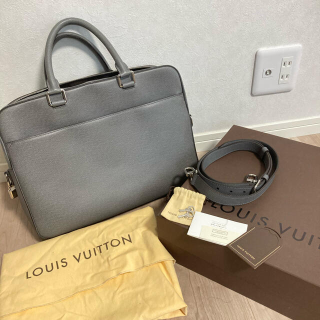 LOUIS VUITTON - ビジネスバッグ ルイヴィトン タイガの通販 by はら