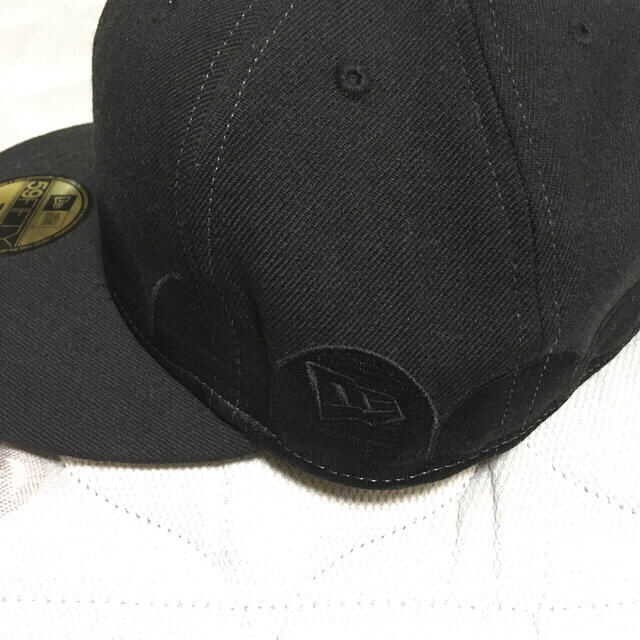 KAWS 59FIFTY NEW ERA original fake