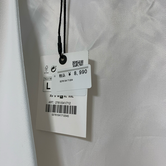 完売商品 ZARA スリットケープ ホワイト