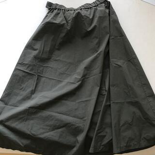 ムジルシリョウヒン(MUJI (無印良品))のカーキ　マキシ　スカート(ロングスカート)